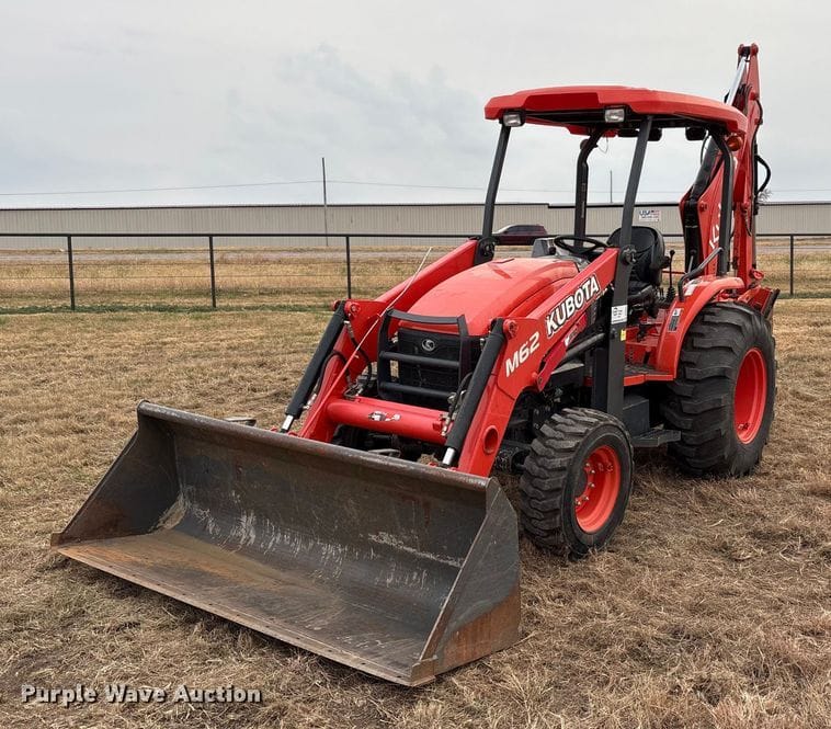 2021 Kubota M62 Equipment Image0