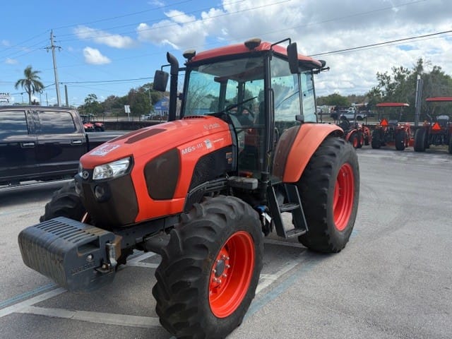 2021 Kubota M6S-111SHDC Equipment Image0