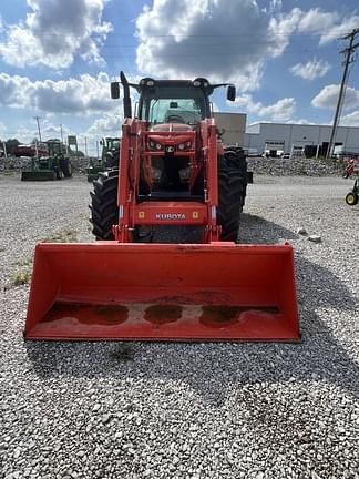 Image of Kubota M7.152 equipment image 4