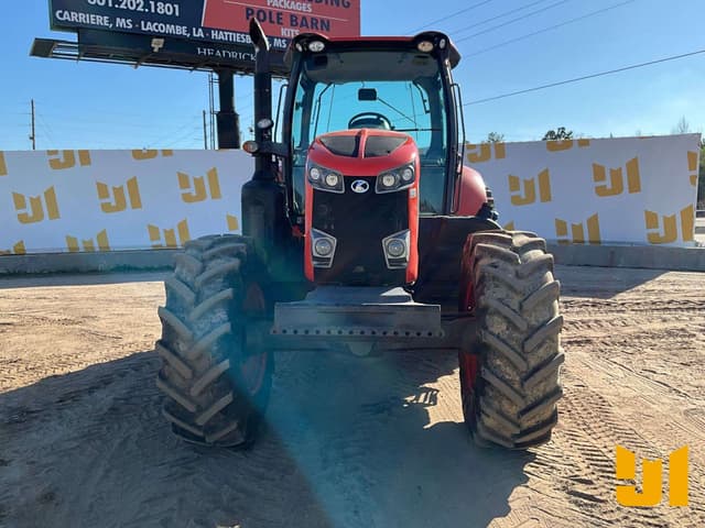 Image of Kubota M7.152 Deluxe equipment image 1