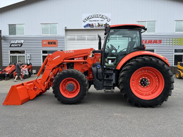 Image of Kubota M7.152 Deluxe equipment image 1