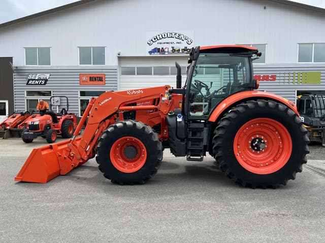 Image of Kubota M7.152 Deluxe equipment image 1