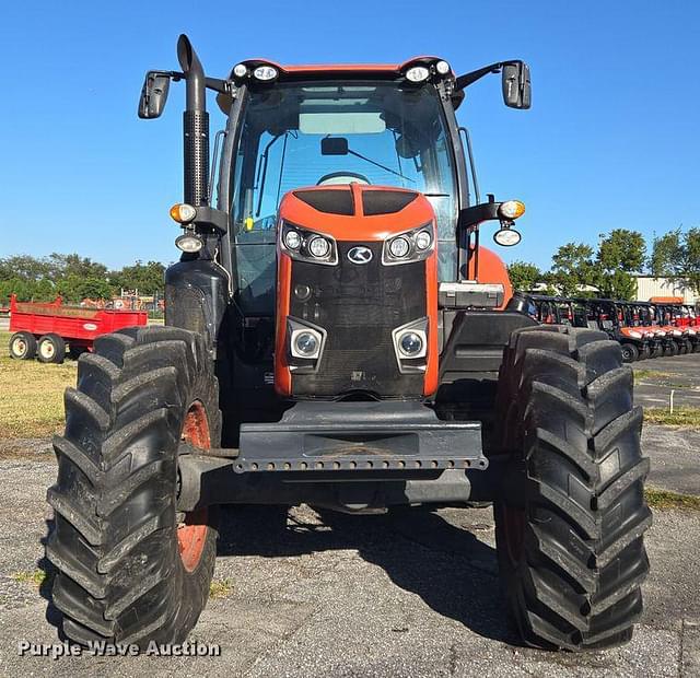 Image of Kubota M7.152 Deluxe equipment image 1