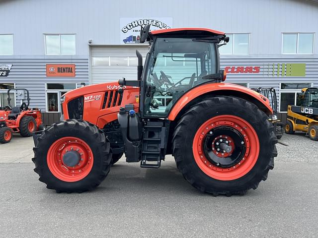 Image of Kubota M7.172 Premium KVT equipment image 1