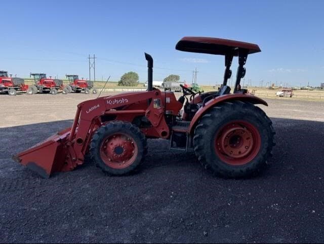 Image of Kubota M7060 equipment image 1