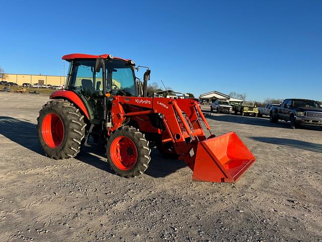 Image of Kubota M7060 equipment image 2