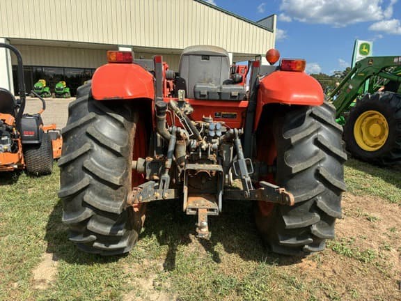 Image of Kubota M7060 equipment image 2