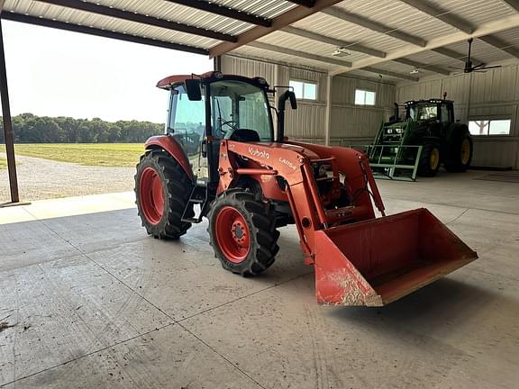 Image of Kubota M7060 equipment image 4