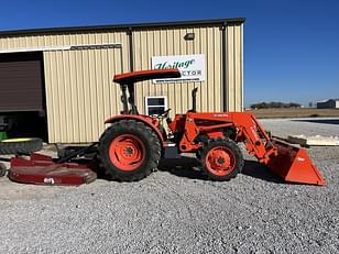 Main image Kubota M7060 0