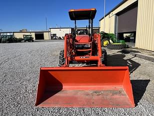 Main image Kubota M7060 3