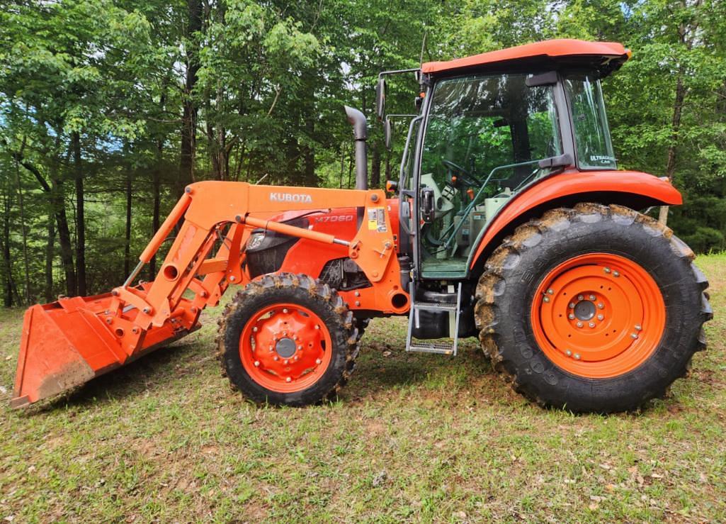 Image of Kubota M7060 Primary image