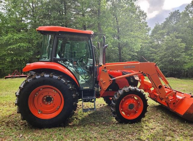 Image of Kubota M7060 equipment image 1