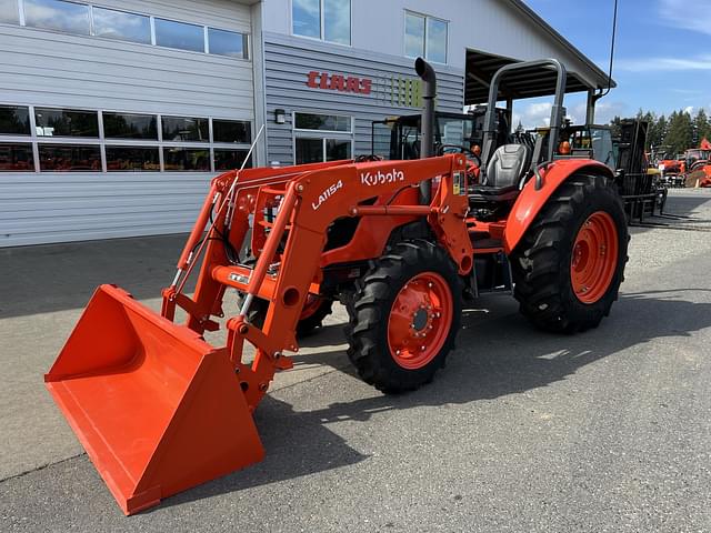 Image of Kubota M7060 equipment image 1