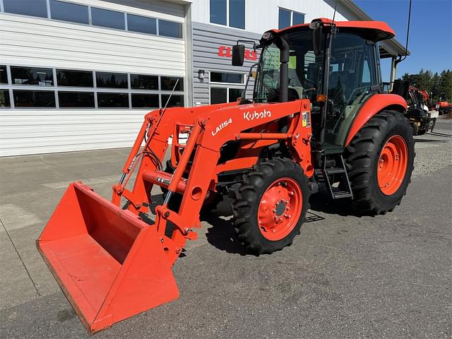 Image of Kubota M7060HDC equipment image 1