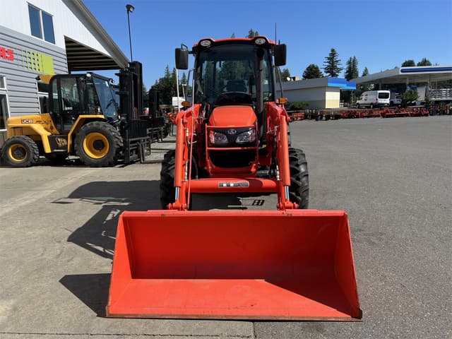 Image of Kubota M7060HDC equipment image 2