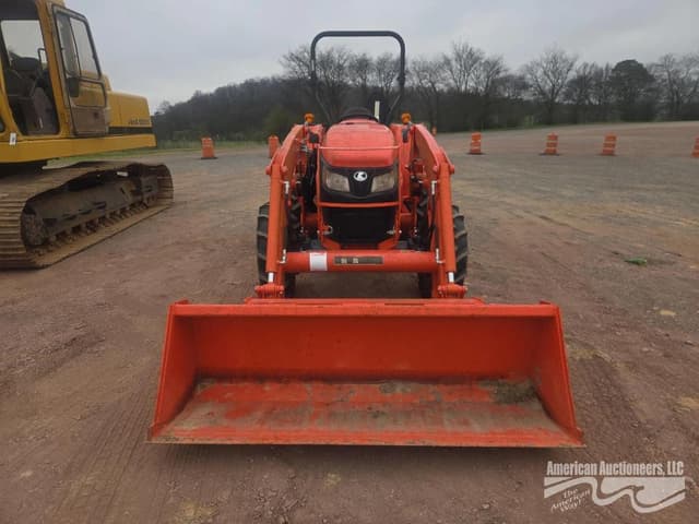 Image of Kubota MX5400 equipment image 2