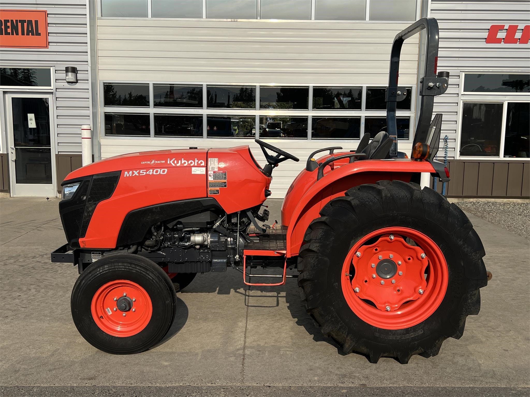 Main image Kubota MX5400