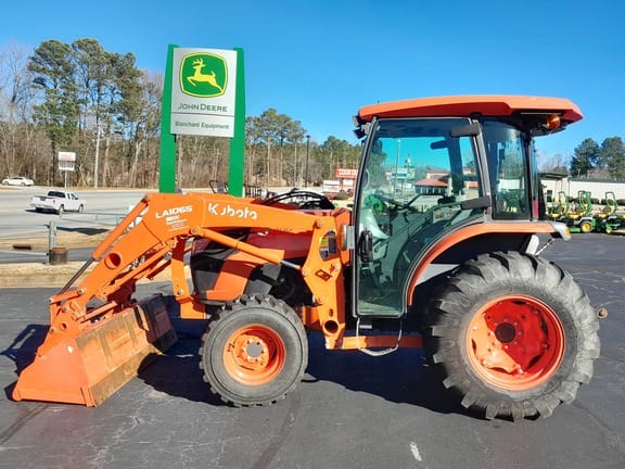 Main image Kubota MX5400