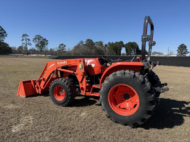 Image of Kubota MX5400DT equipment image 2