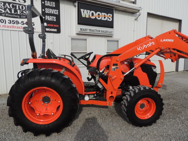 Image of Kubota MX5400HST equipment image 4
