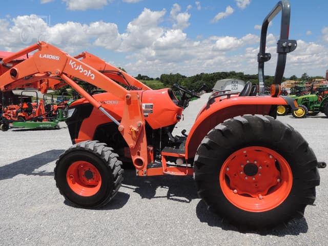 Image of Kubota MX6000HST equipment image 1