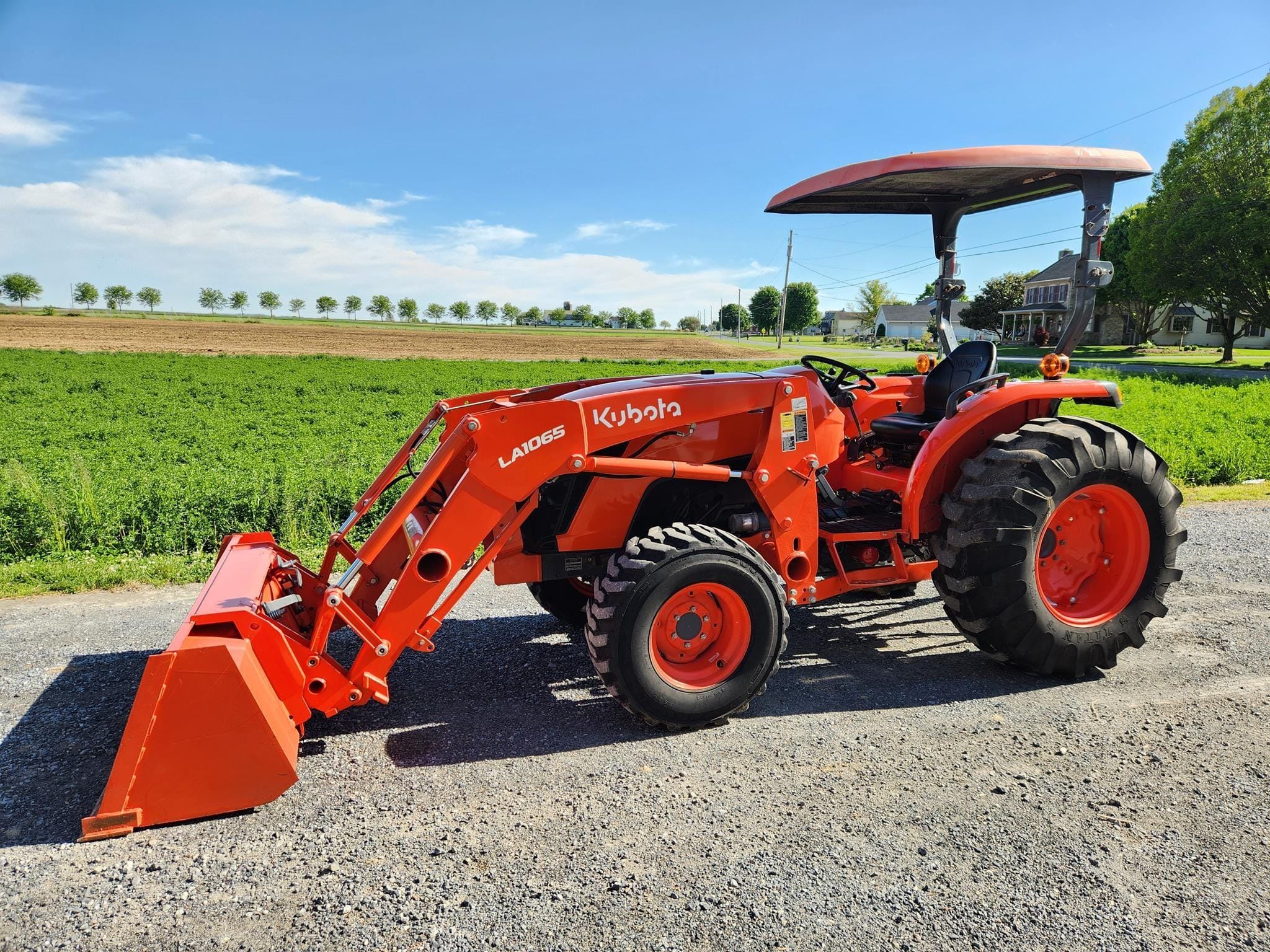 2021 Kubota MX6000HST Equipment Image0