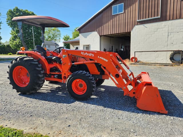 Image of Kubota MX6000HST equipment image 1