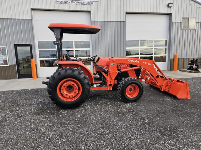 Image of Kubota MX6000HST equipment image 4