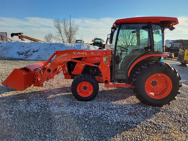 Image of Kubota MX6000 equipment image 1