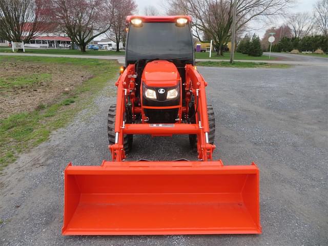 Image of Kubota MX6000 equipment image 2