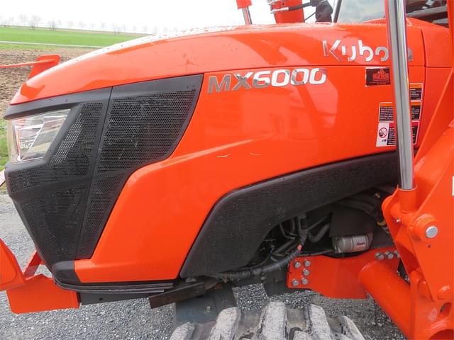 Image of Kubota MX6000 equipment image 4