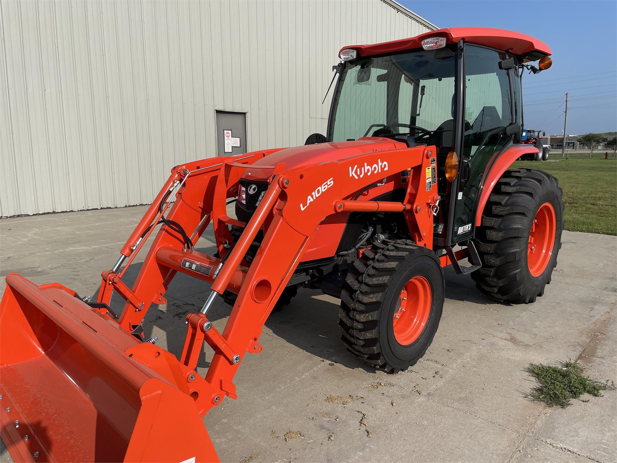 Main image Kubota MX6000