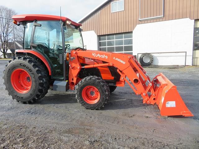 Image of Kubota MX6000 equipment image 1