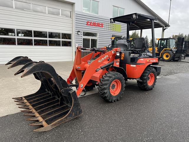 Image of Kubota R430 equipment image 1