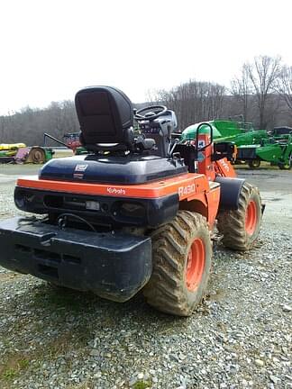 Image of Kubota R430 equipment image 2