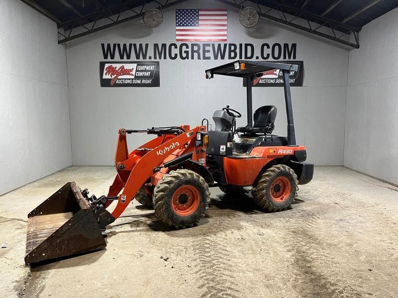 Main image Kubota R430