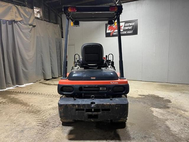 Image of Kubota R430 equipment image 3