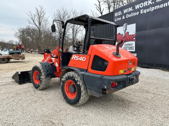 Image of Kubota R540 equipment image 1