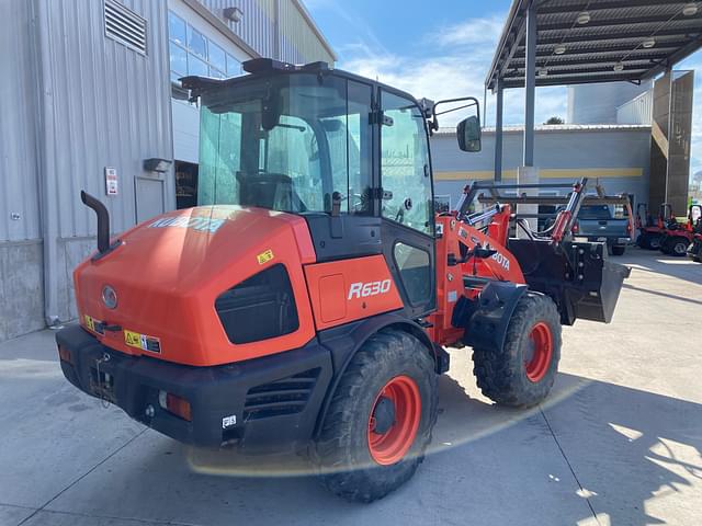 Image of Kubota R630 equipment image 2