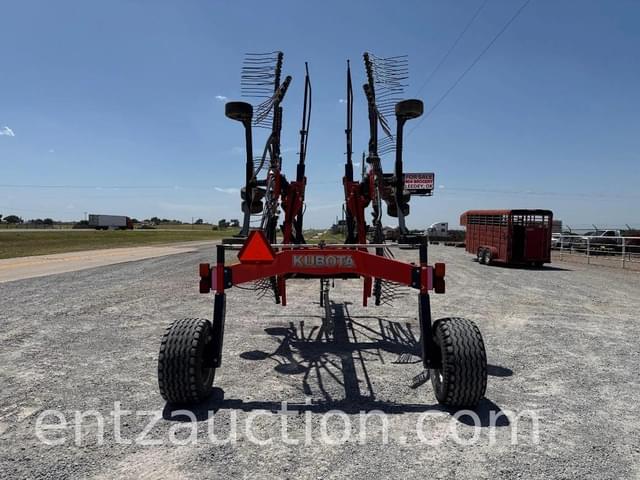 Image of Kubota RA2584 equipment image 3