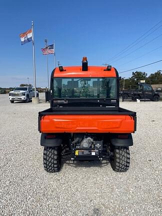 Image of Kubota RTV-X1100 equipment image 4