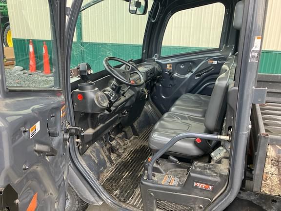 Image of Kubota RTV-X1100 equipment image 4