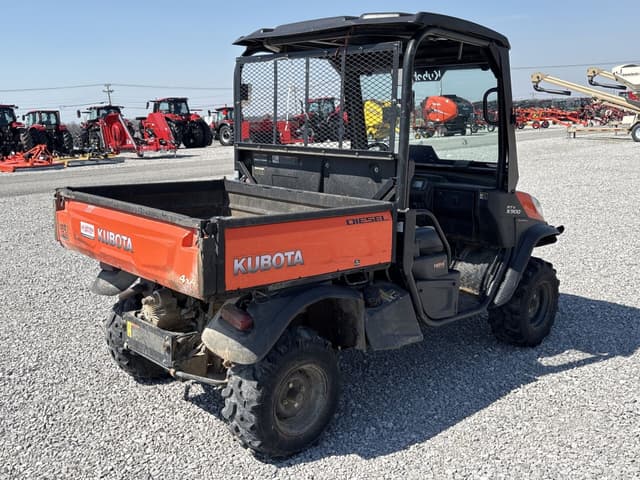 Image of Kubota RTV-X900 equipment image 2