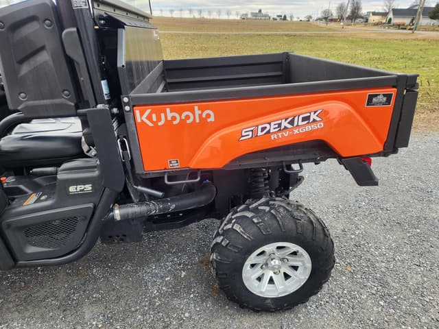 Image of Kubota RTV-XG850 equipment image 4