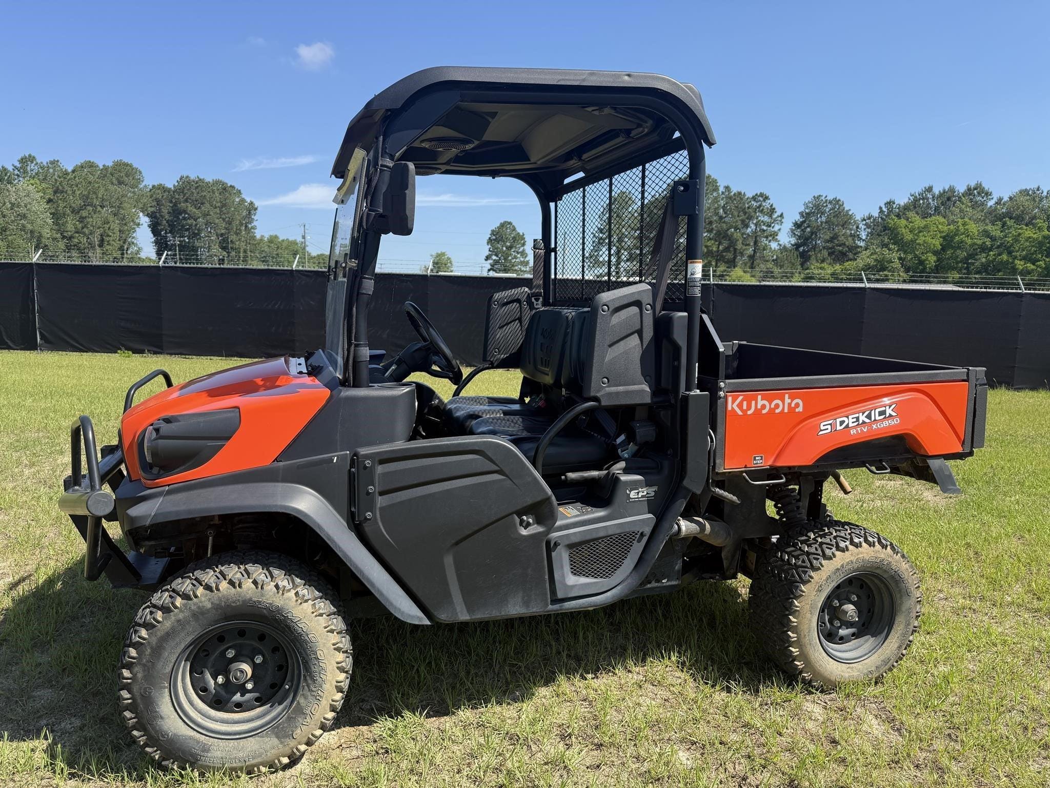 2021 Kubota RTV-XG850 Equipment Image0