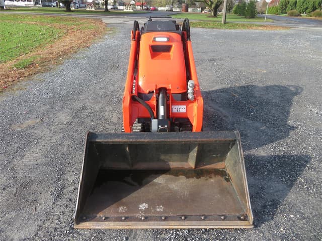 Image of Kubota SCL1000 equipment image 1