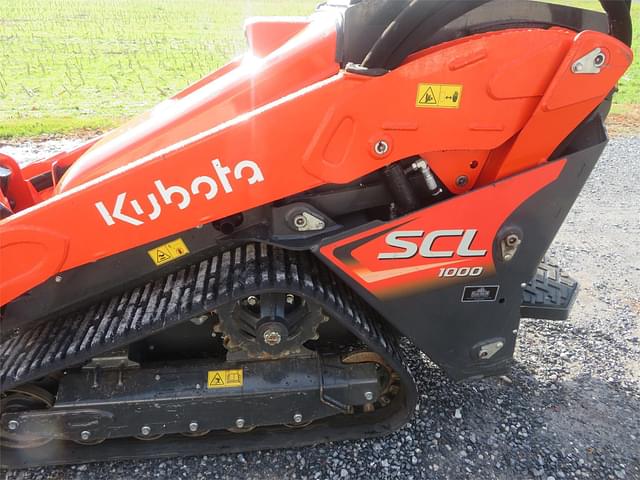 Image of Kubota SCL1000 equipment image 4