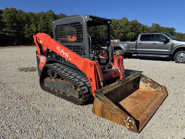 Image of Kubota SVL65-2 equipment image 2