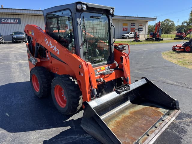 Image of Kubota SSV65 equipment image 2