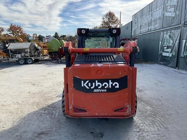 Image of Kubota SSV65 equipment image 2